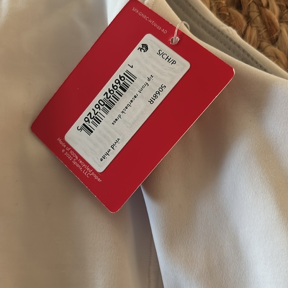 SPANXshape™ Get Moving
Zip Front Dress white size small - Picture 10 of 10